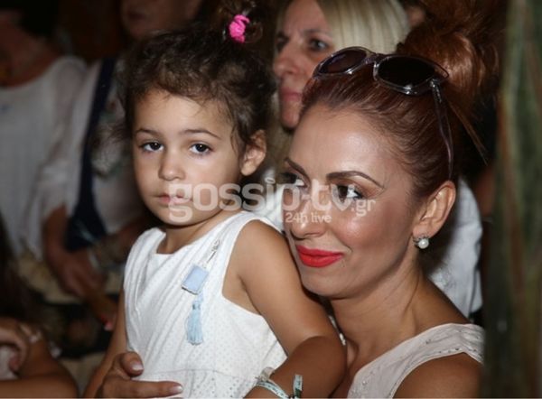 Το φωτογραφικό άλμπουμ της βάφτισης του Φοίβου Βουτσά! 