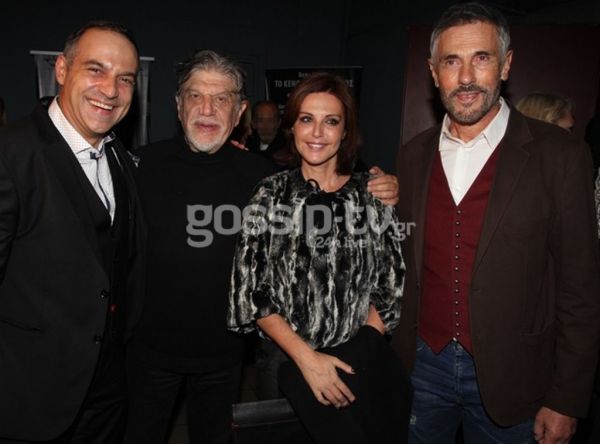  Λαμπερή πρεμιέρα με επώνυμους θεατρόφιλους και χαμόγελα επιτυχίας!