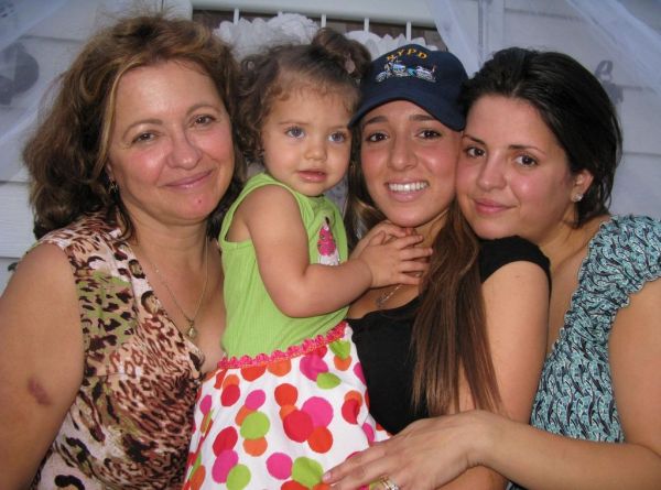 Ο γάμος της Καλομοίρας και του Γιώργου Μπούσαλη σε εικόνες