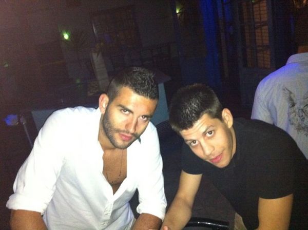 Ο αδελφός της Μενεγάκη και τα… ούζα!