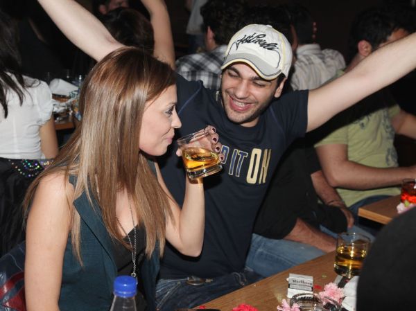 Πάμε… Paralia;