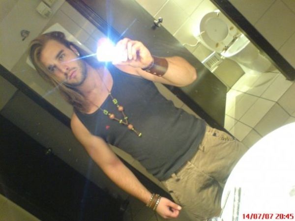 Ο Βασίλης Λογοθέτης του Greek Idol πιο sexy από ποτέ!