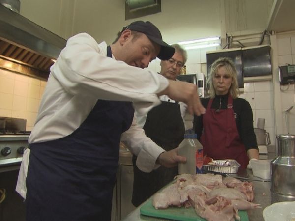 Σε ποιά κουζίνα θα μπεί...αύριο ο "Εφιάλτης"; 