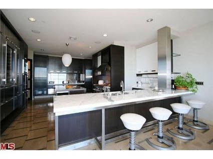 Ξανά προς πώληση το σπίτι του Πάρη Κασιδόκωστα στο Los Angeles