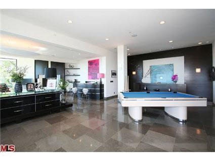 Ξανά προς πώληση το σπίτι του Πάρη Κασιδόκωστα στο Los Angeles