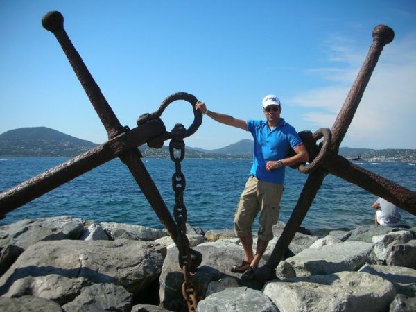 Στέλιος Καλαθάς: Διακοπές στην Γαλλική Ριβιέρα