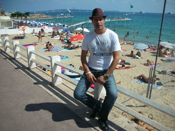 Στέλιος Καλαθάς: Διακοπές στην Γαλλική Ριβιέρα