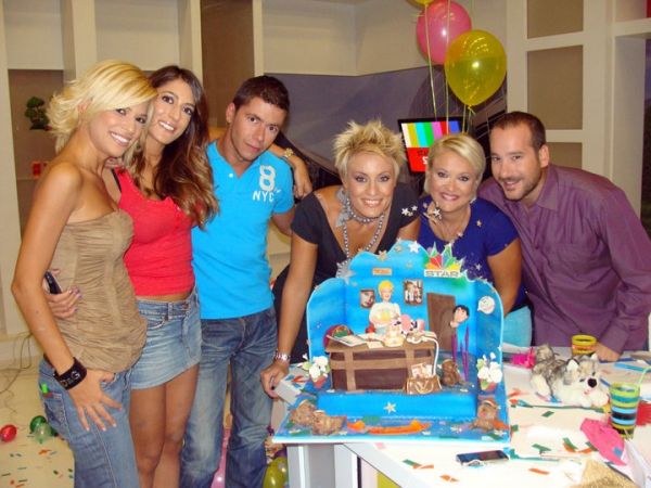 Δείτε την τούρτα της Ελεονώρας Μελέτη