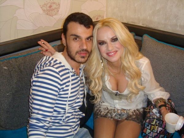 Η ερωτική εξομολόγηση του Χολίδη στη Στικούδη