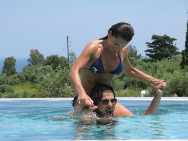 Πασχάλη-Μητρόπουλος: Καρέ-καρέ τα  ερωτικά παιχνίδια τους 