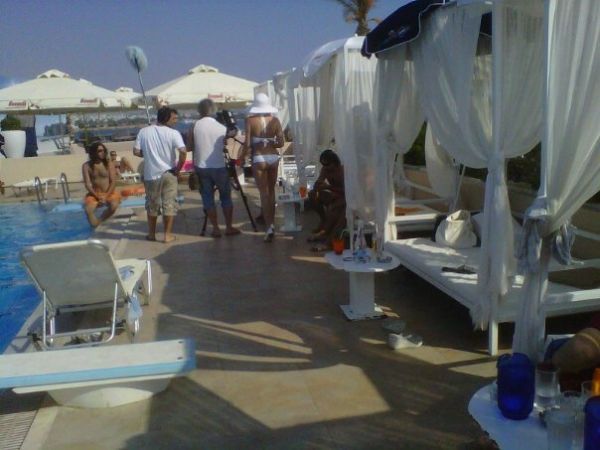 ΑΠΟΚΛΕΙΣΤΙΚΟ: Δείτε τα πρώτα γυρίσματα του reality της Τζούλιας Αλεξανδράτου 