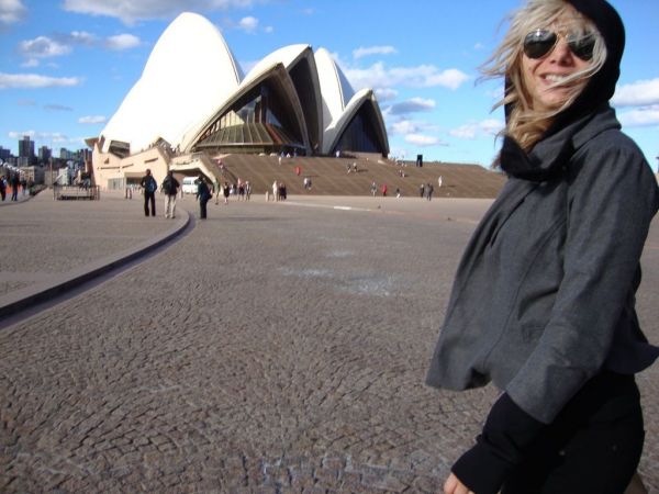 H Μarlain στο πλευρό του Χατζηγιάννη