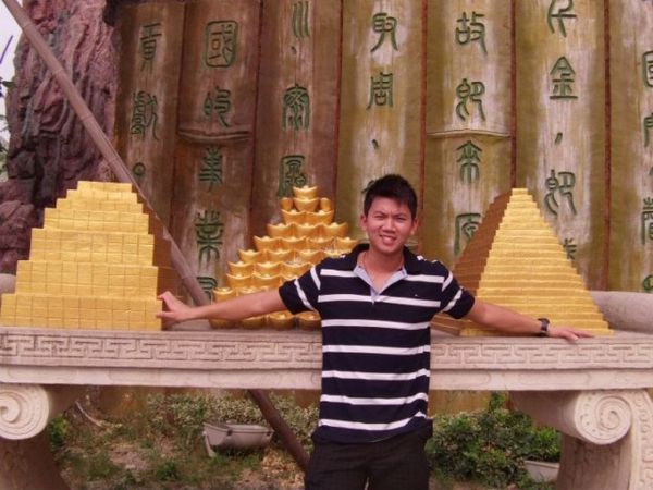 Ορέστης Τσανγκ: Από τη χλιδάτη ζωή, ναυαγός και… πεινασμένος στο Survivor! (φωτό)