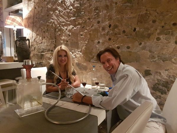 Δεν κρατιέται και το φωνάζει.... «Χωρίς λόγια... Είμαι πολύ ερωτευμένος»