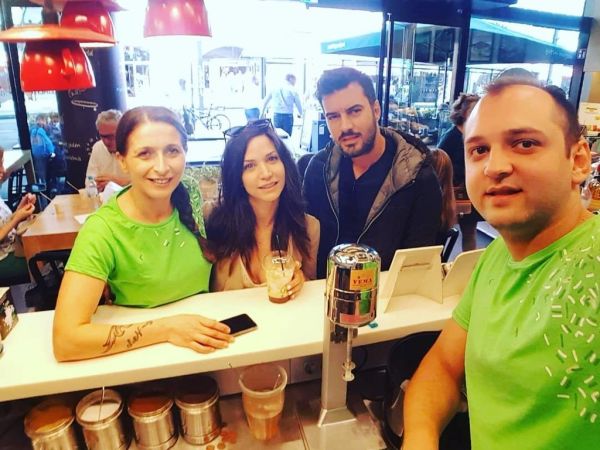 Tσιμιτσέλης-Γερονικολού:Aυτή είναι η πρώτη κοινή φωτογραφία από τις διακοπές τους  