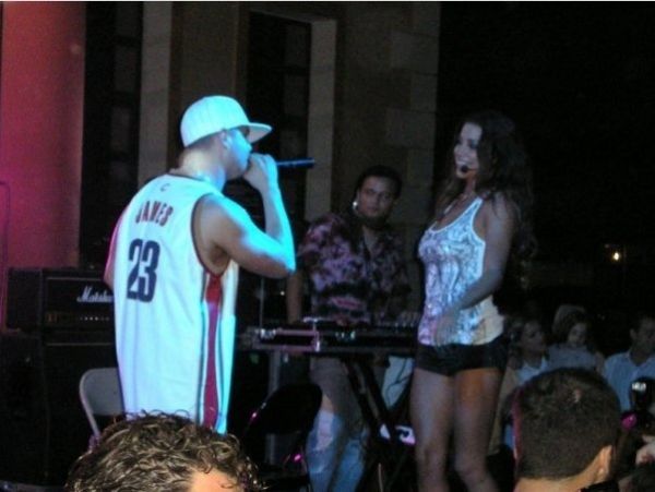 Τα "έσπασαν" Lava και Στικούδη