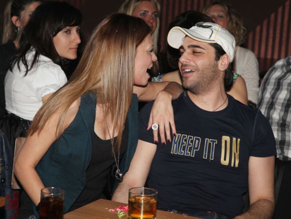 Πάμε… Paralia;