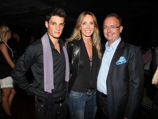 Όταν η πόλη ονειρεύεται… οι επώνυμοι διασκεδάζουν!