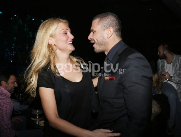 Χρήστος Βασιλόπουλος: Μετά την αίτηση διαζυγίου… τα “έσπασε”στα μπουζούκια!