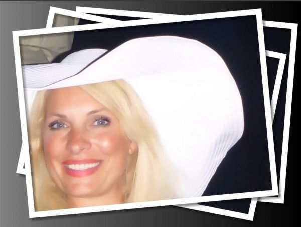 Η Ελένη επέστρεψε μέσα από τα social media! 