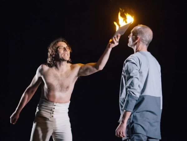 Ο Γιάννης Στάνκογλου ως… Καλιγούλας