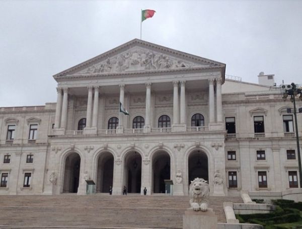 Ξετρελαμένος με το ταξίδι του στη Λισαβόνα ο Καπουτζίδης!