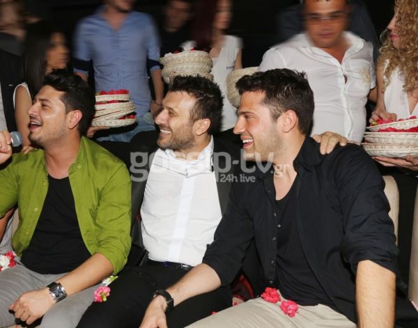 Πλούταρχος και Αργυρός τραγουδούν μαζί