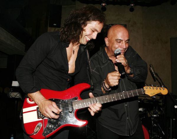 15 50: Ένας αριθμός... εγγυημένη διασκέδαση! 