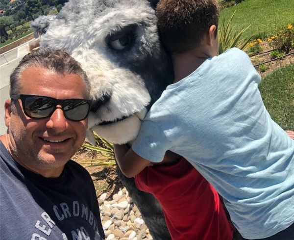 Γιώργος Λιάγκας: Διακοπές με τους γιους του