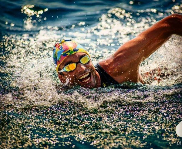 Survivor 2: Διάσημοι: Γιάννης Δρυμωνάκος: Από τις πισίνες στον… Άγιο Δομίνικο