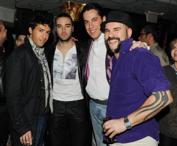 Κανείς δεν έλειψε από το party του Γιάννη Καζανίδη