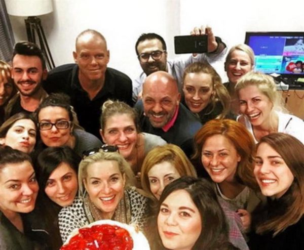Μαρία Μπεκατώρου: Γιόρτασε τα γενέθλιά της με τους συνεργάτες της