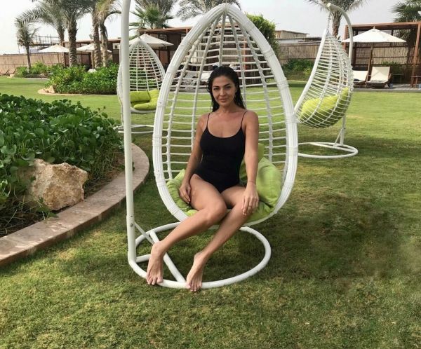 Άννα Λορένη: «Πίστευα ότι δεν θα μπλέξω με κανέναν!»