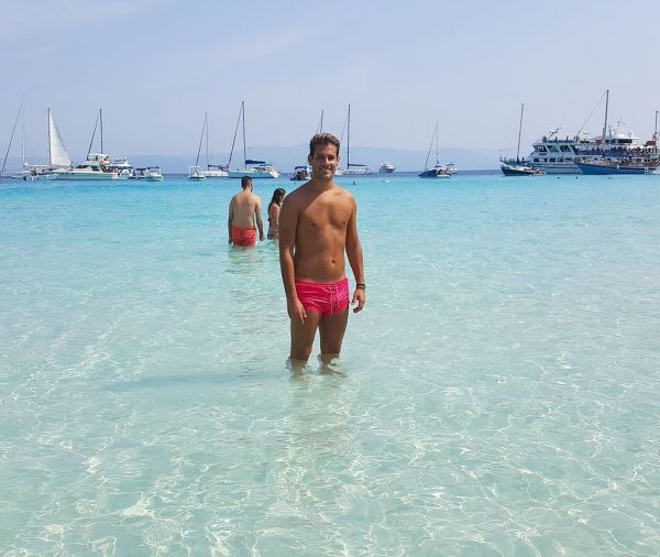 Power of love: Θα μας τρελάνουν!  Ο νέος παίκτης είναι ο σωσίας του Οικονομόπουλου 