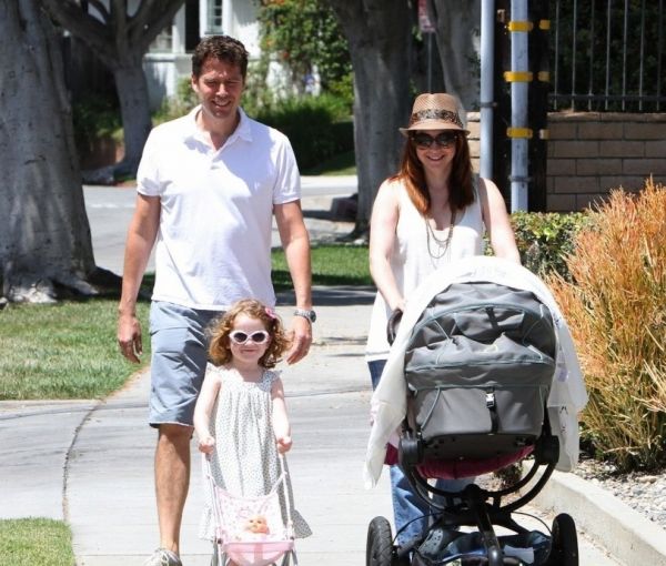 Ποια διάσημη ηθοποιός έχει κορούλα τη δεσποινίδα της φωτογραφίας; 