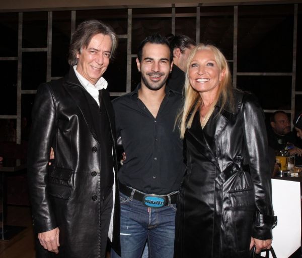 Επανασύνδεση ή  ευχές private way; 