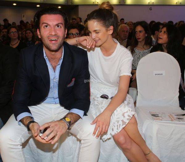 Περιστέρη-Παπακώστας: Ο έρωτάς τους καλά κρατεί! 