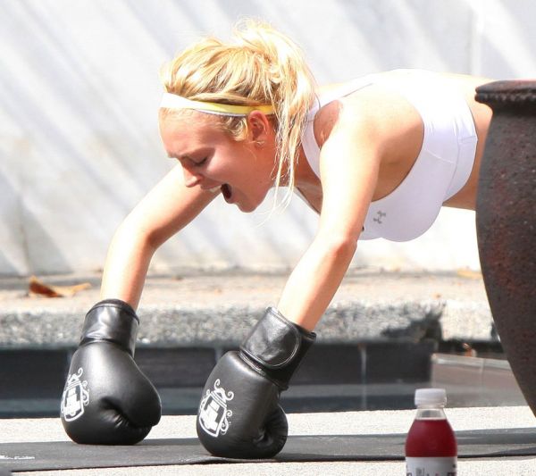 Γυμναστική με box για την Lohan 