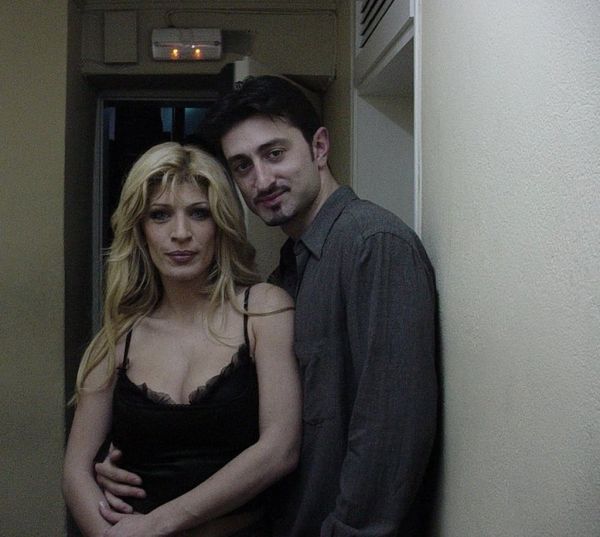 Τον γνωρίζετε από κάπου; Είναι ο… 