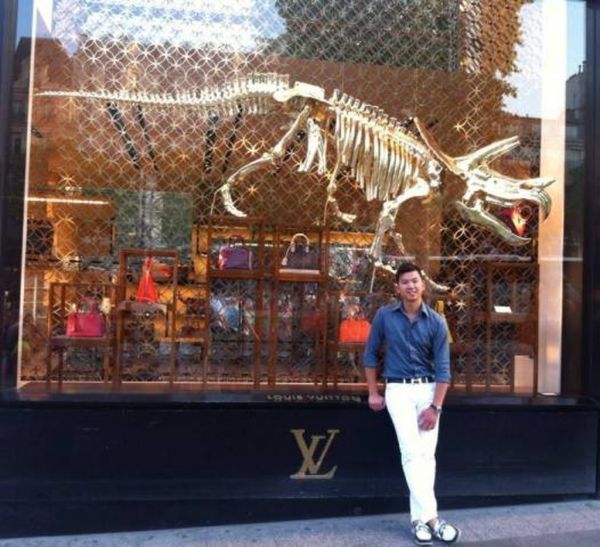 Ορέστης Τσανγκ: Από τη χλιδάτη ζωή, ναυαγός και… πεινασμένος στο Survivor! (φωτό)