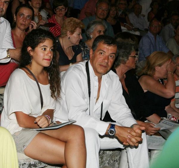 Σταύρος Θεοδωράκης: Στο θέατρο με την κόρη του