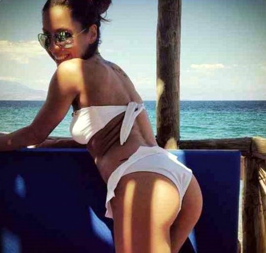 Η φωτογραφία που «ανέβασε» γνωστή Ελληνίδα τραγουδίστρια και αναστάτωσε τα social media!