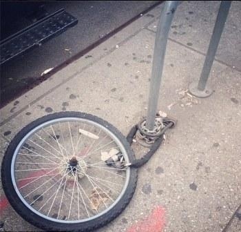 Victoria Beckham: Στο «πόδι» η αστυνομία της Νέας Υόρκης για να βρει το ποδήλατό της