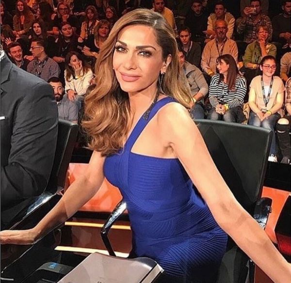  Βανδή - Καινούργιου: Έβαλαν το ίδιο φόρεμα - Σε ποια ταιριάζει όμως περισσότερο; 