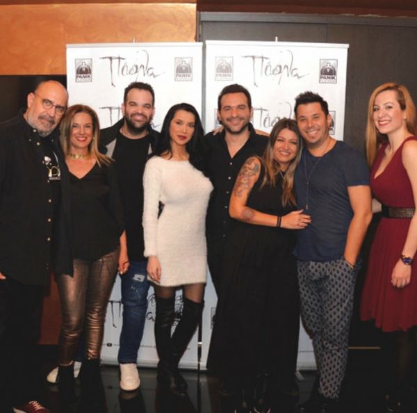 Η Πάολα ανανέωσε το συμβόλαιο με τη δισκογραφική της εταιρεία