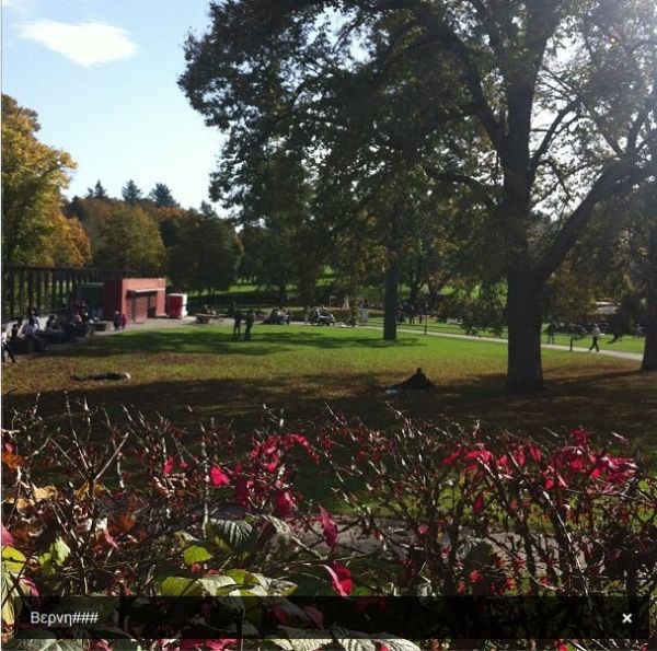 Ποια τραγουδίστρια βρίσκεται σήμερα στη Βέρνη; (φωτό)