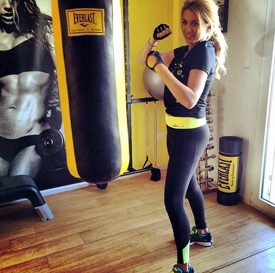 Οι επώνυμοι της σόουμπιζ «λιώνουν» στη γυμναστική