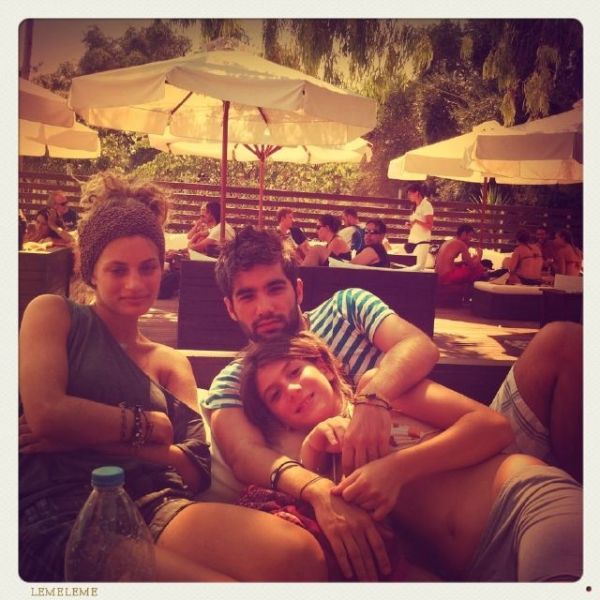 Ποιος επώνυμος απόλαυσε το μπάνιο του σε αυτήν την παραλία;  