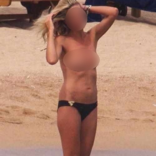 Κοντεύει τα 40, έχει γεννήσει τέσσερα παιδιά και διαθέτει αυτό το κορμί. Ποια είναι;