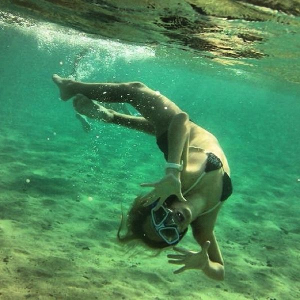 Αννίτα Ναθαναήλ: Διακοπές στη Μύκονο με τις κόρες της! (φωτό)